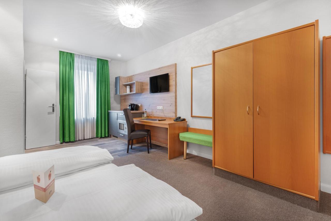 Schieners Hotel & Apfelhof Apartments Wemding Kültér fotó
