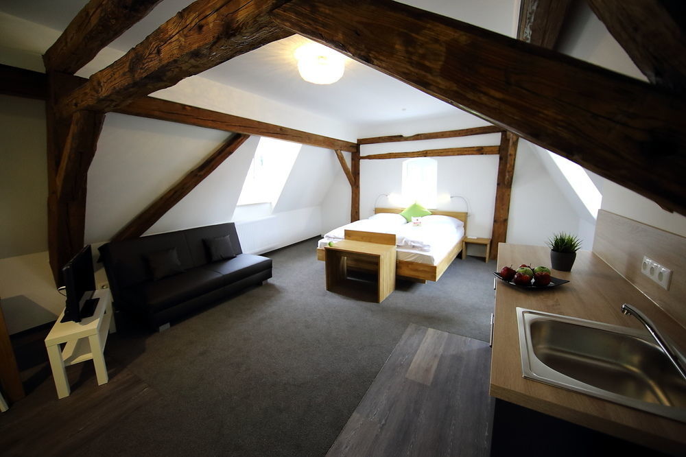 Schieners Hotel & Apfelhof Apartments Wemding Kültér fotó